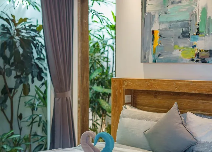 Harlow: Stylish 3br - Centrally Located In Berawa * Canggu (Bali)