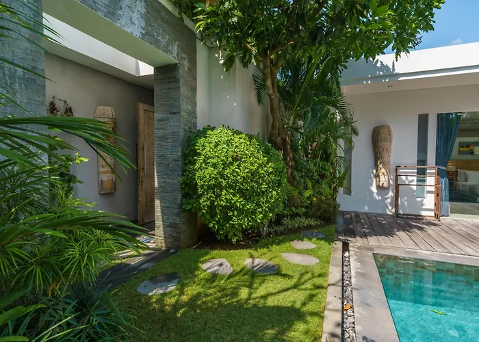 Harlow: Stylish 3br - Centrally Located In Berawa Canggu (Bali)