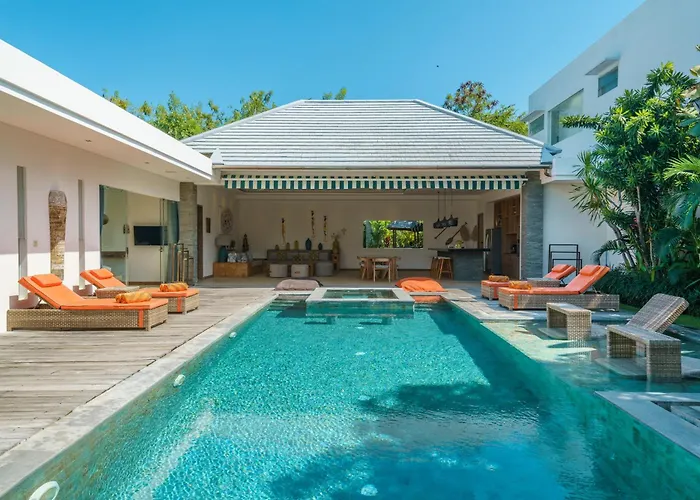 Villa Harlow: Stylish 3br - Centrally Located In Berawa Canggu (Bali)